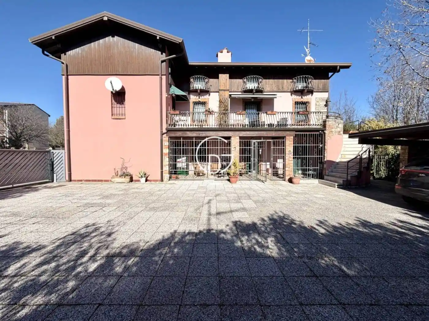 Rustico - Casale in vendita a Desenzano del Garda