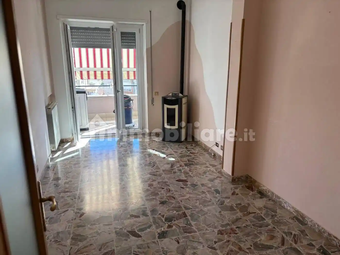 Appartamento in affitto a Capranica