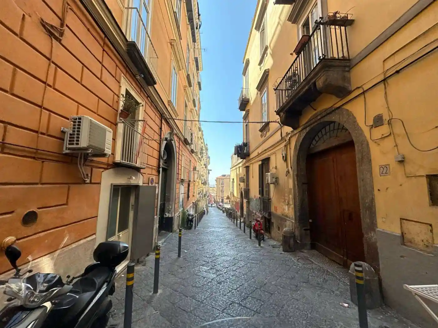 Appartamento in vendita a Napoli