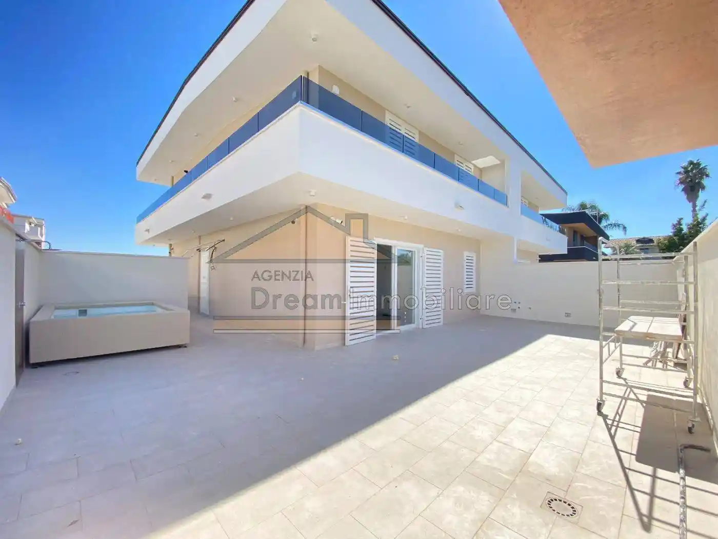 Villa in vendita a Parete