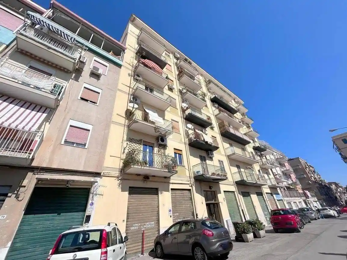 Appartamento in vendita a Palermo