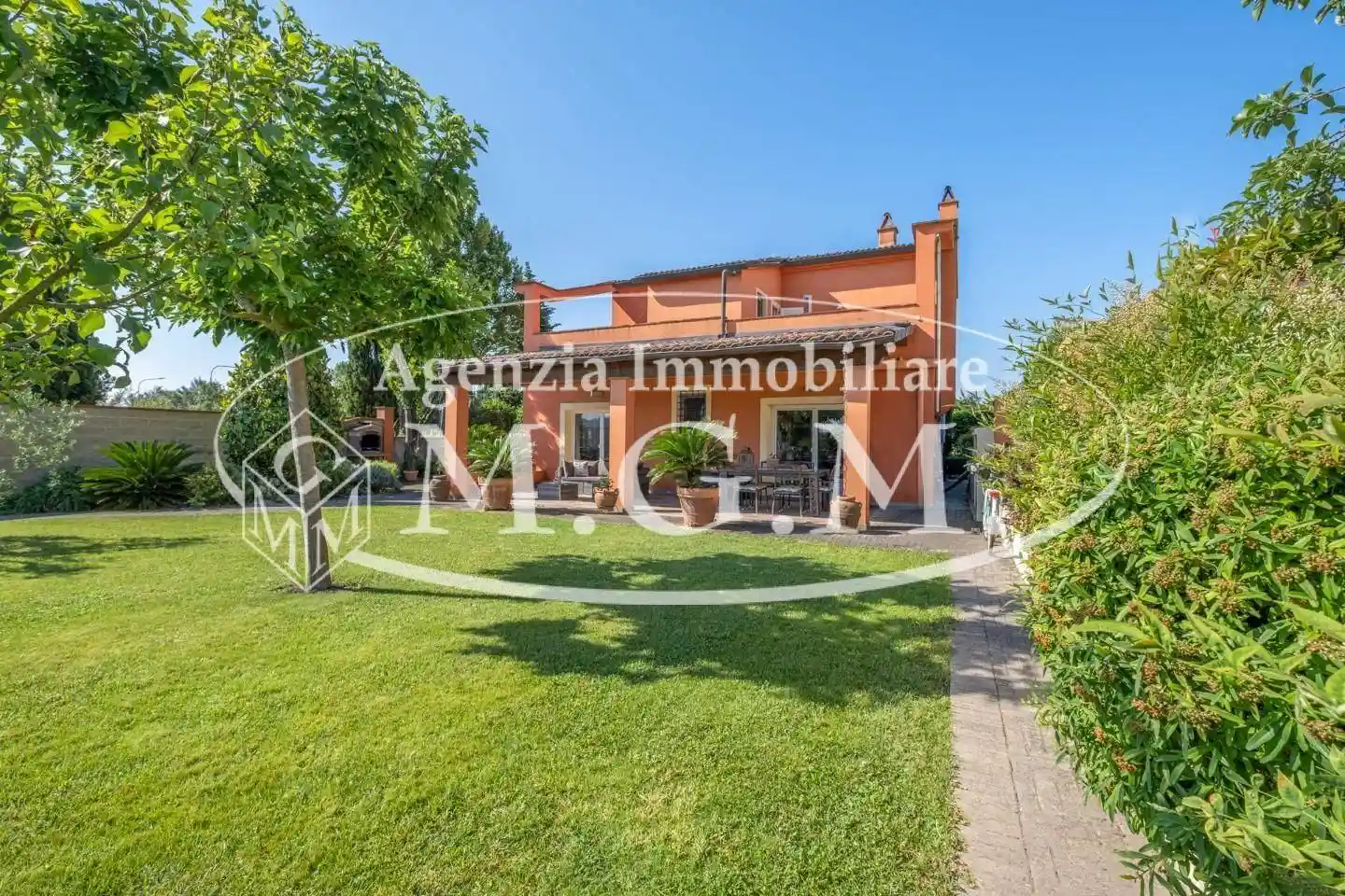 Villa in vendita a Ponsacco