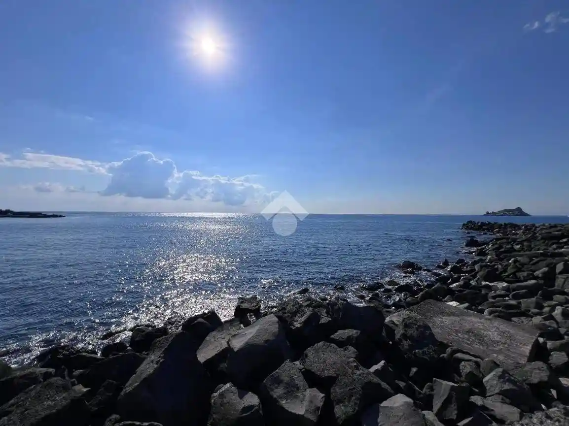 Appartamento in vendita a Acireale