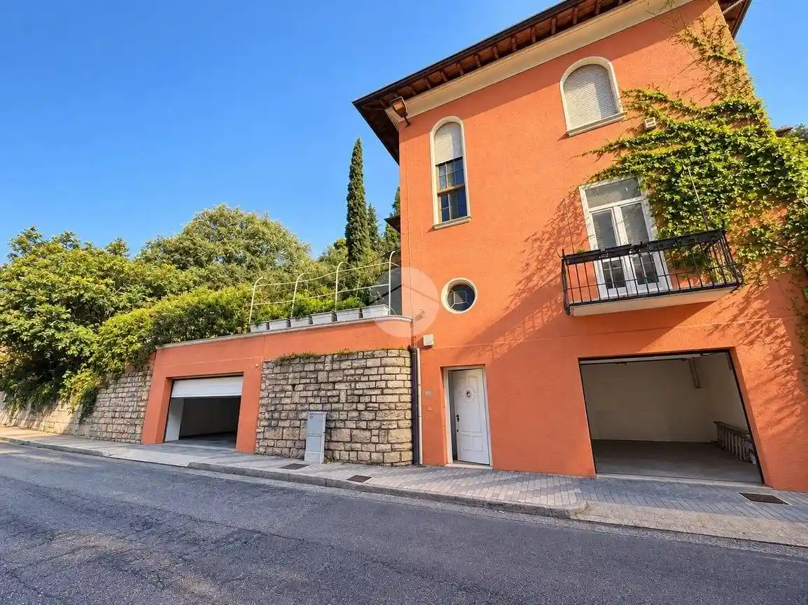 Villa in vendita a Brescia