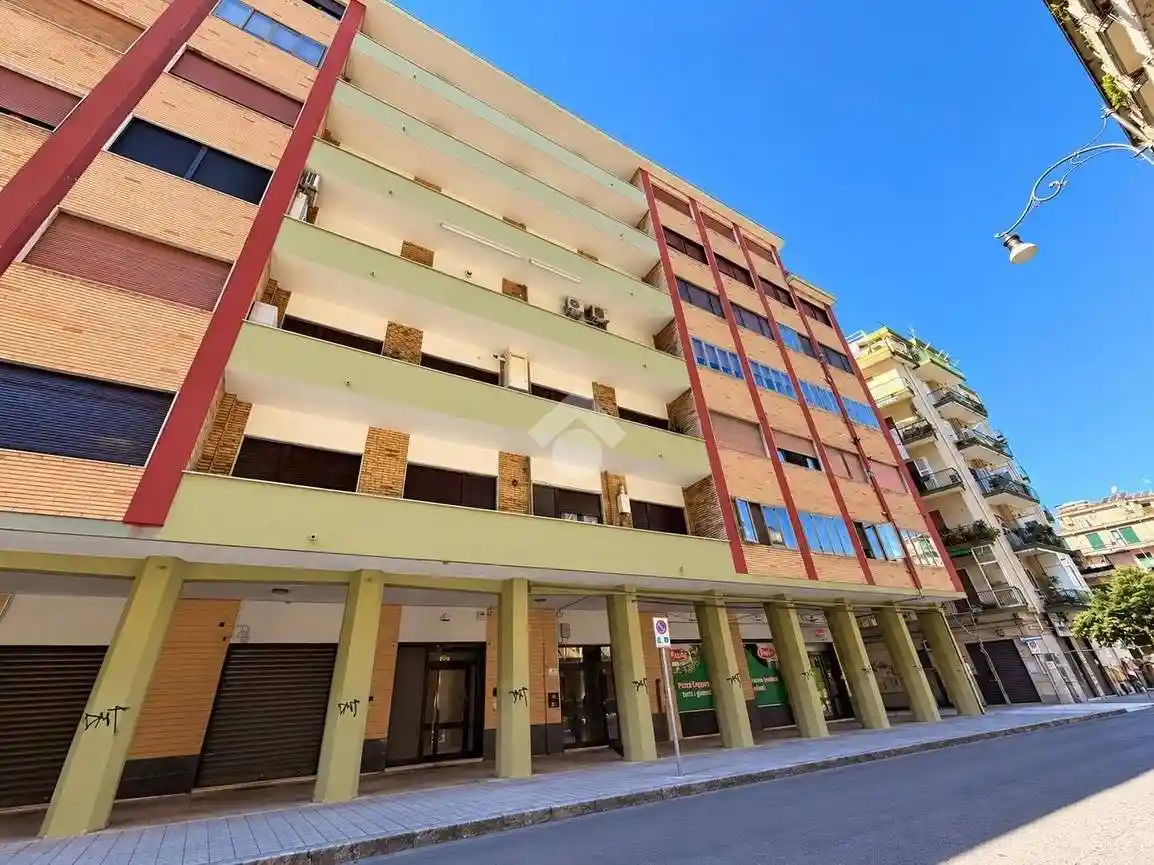 Appartamento in vendita a Salerno