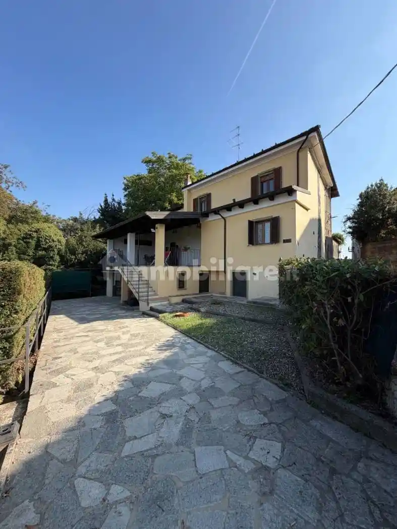 Villa in vendita a Maranzana