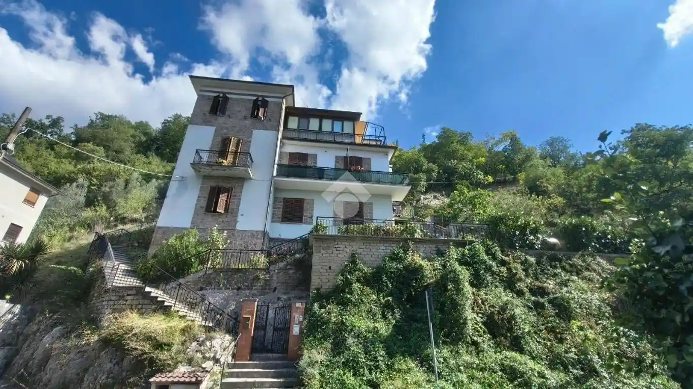 Appartamento in vendita a Subiaco