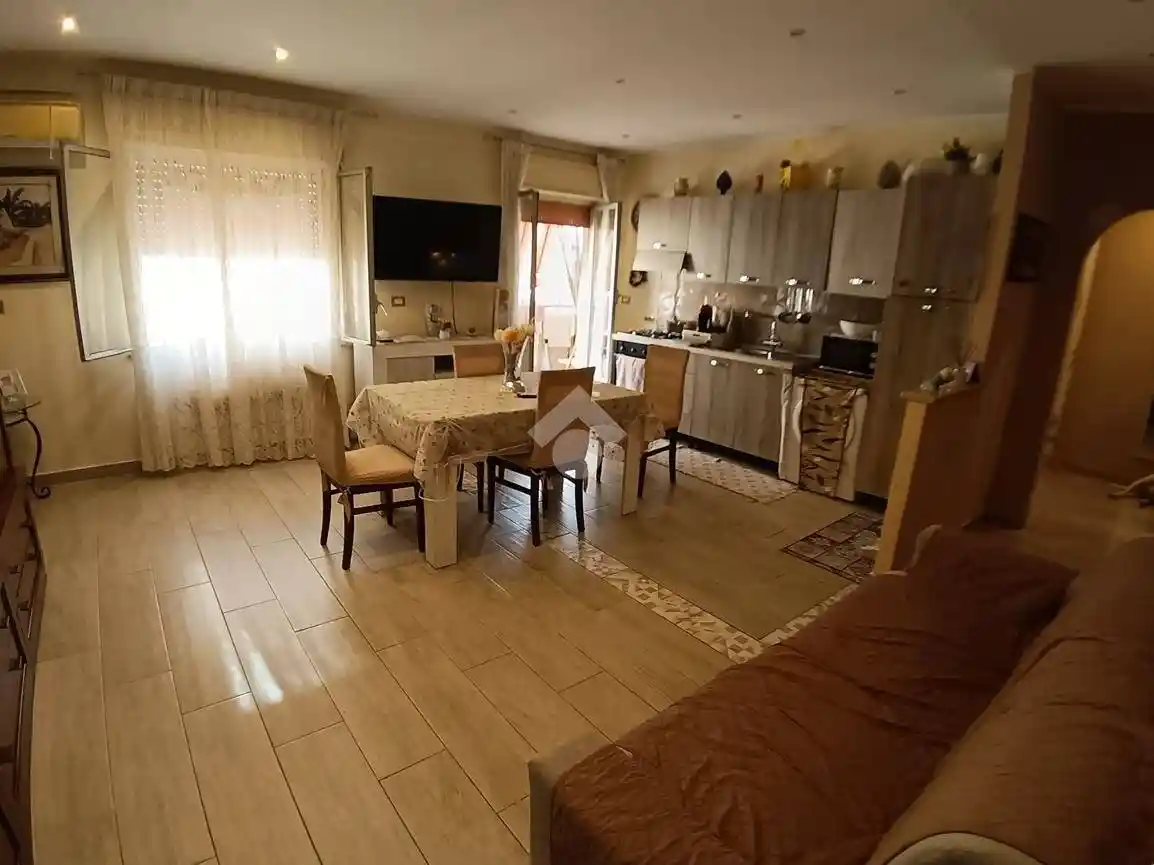 Appartamento in vendita a Palermo