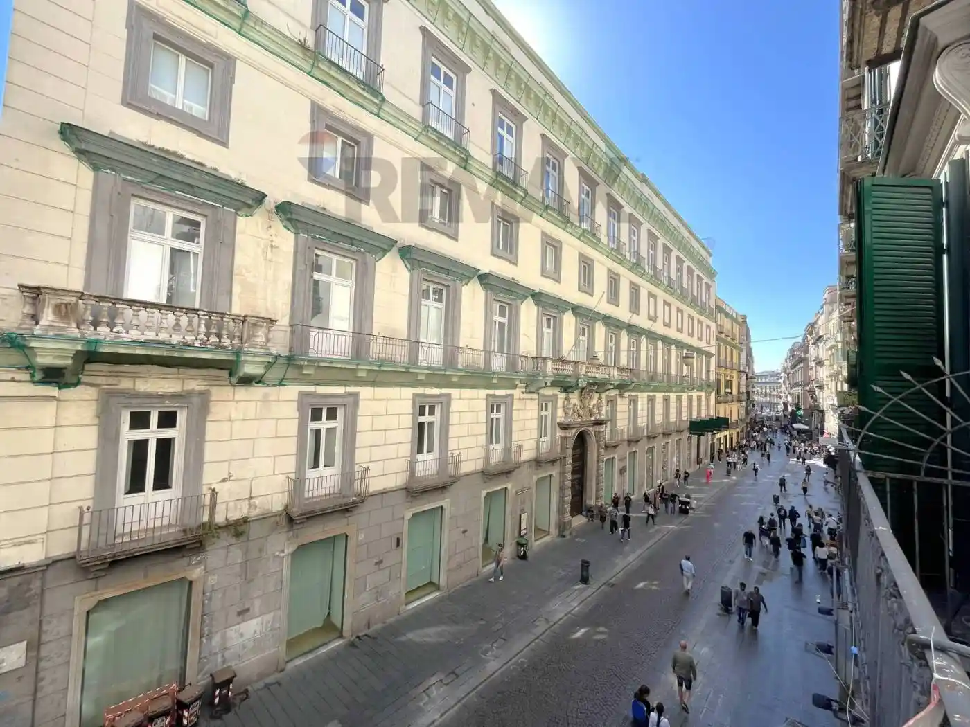 Appartamento in vendita a Napoli