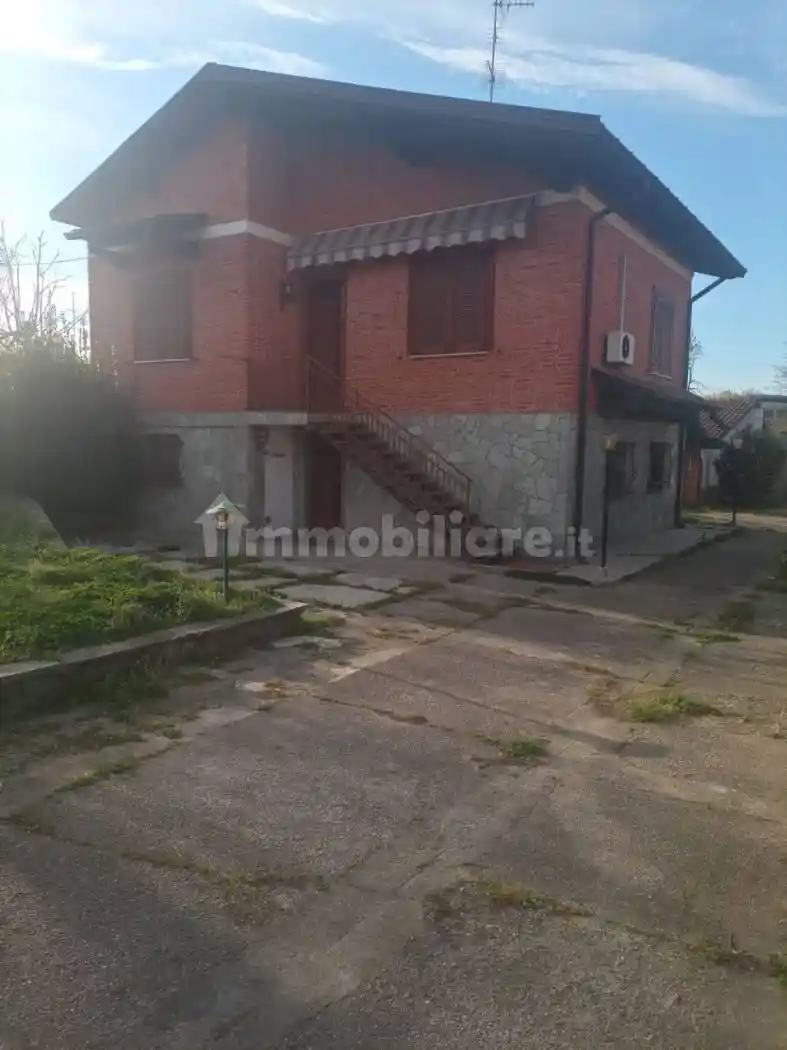 Villa in affitto a Vigevano