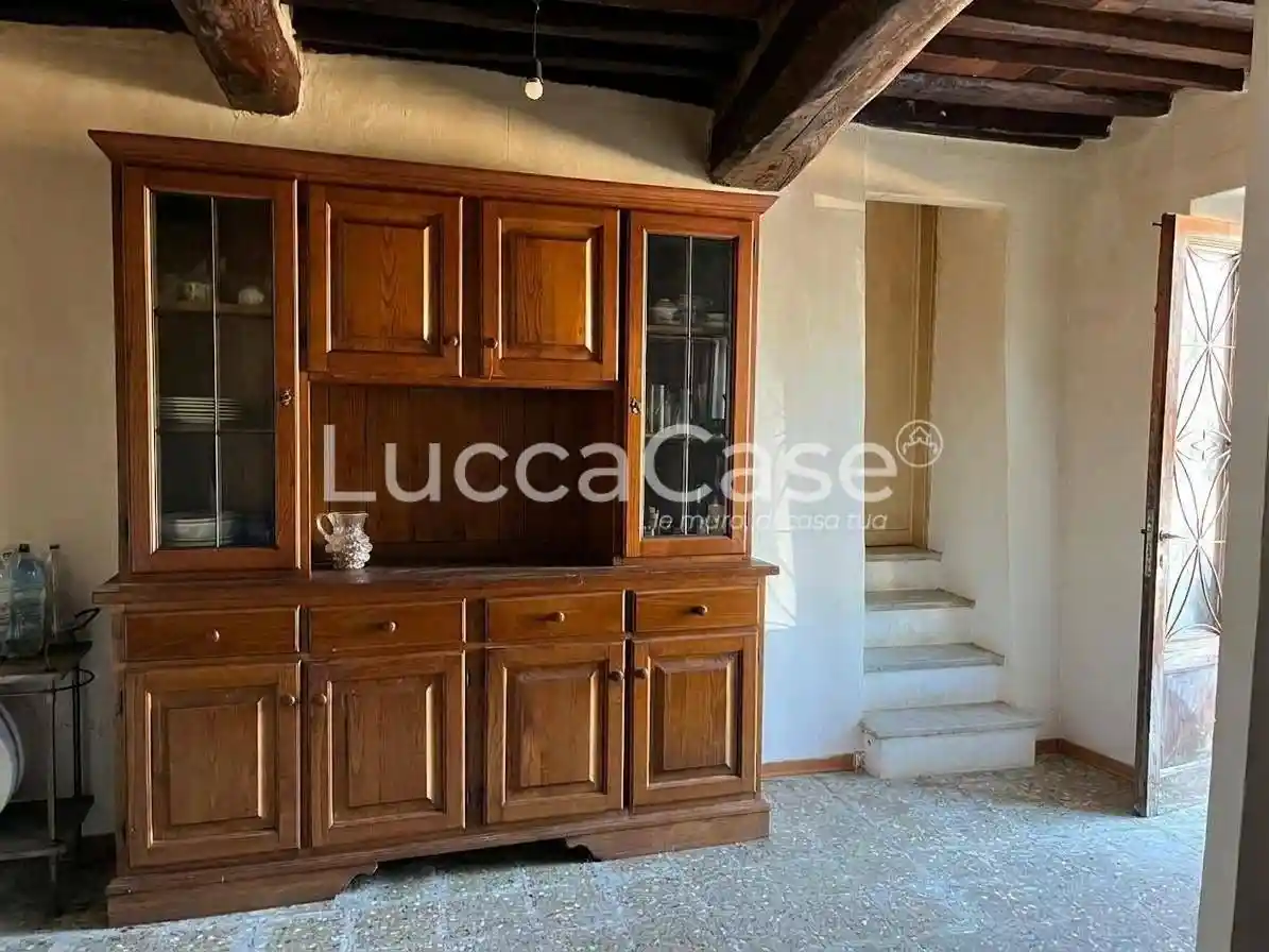 Casa indipendente in vendita a Lucca