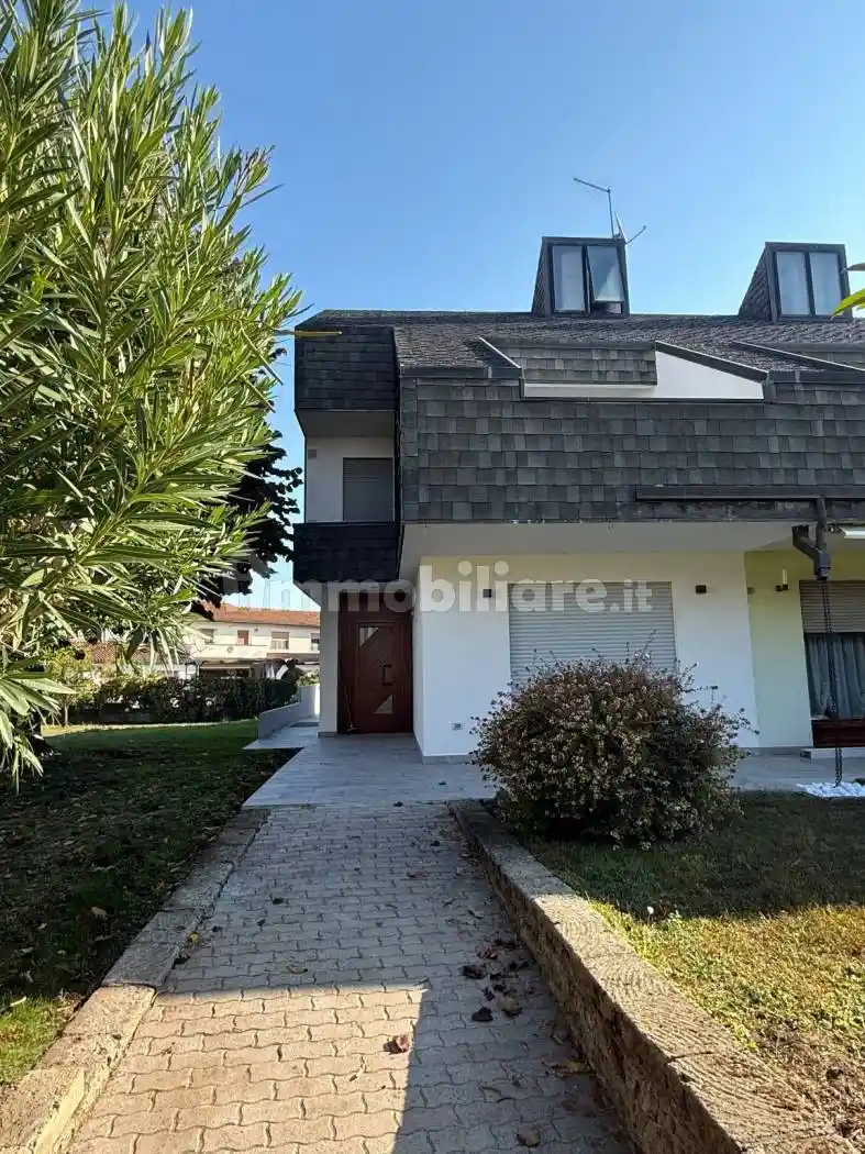 Villetta a schiera in vendita a Rosolina