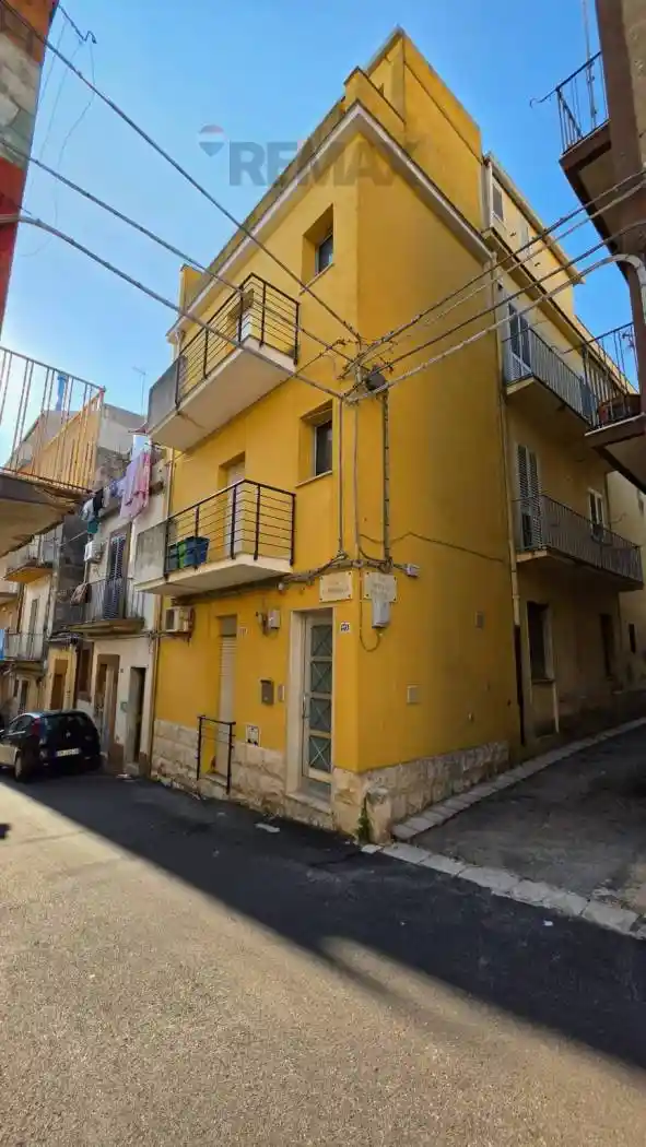Casa indipendente in vendita a Ragusa