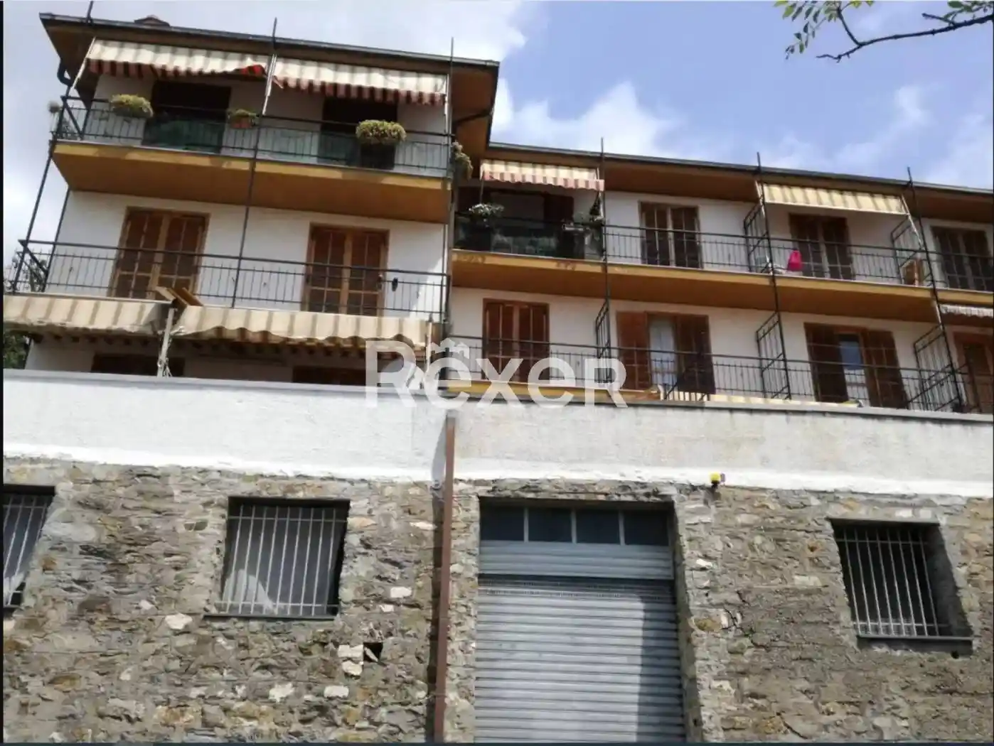 Appartamento in vendita a Pietrabruna