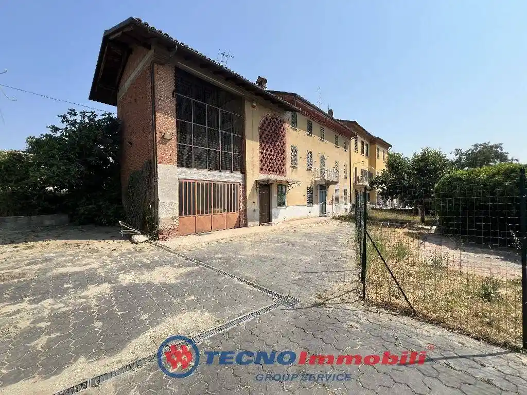 Casa indipendente in vendita a Cassine