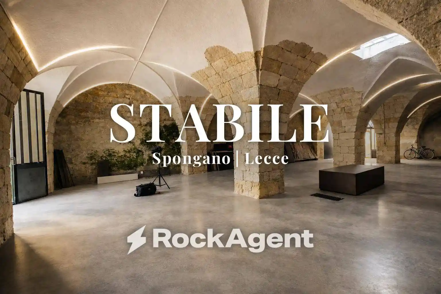 Palazzo - Edificio in vendita a Spongano