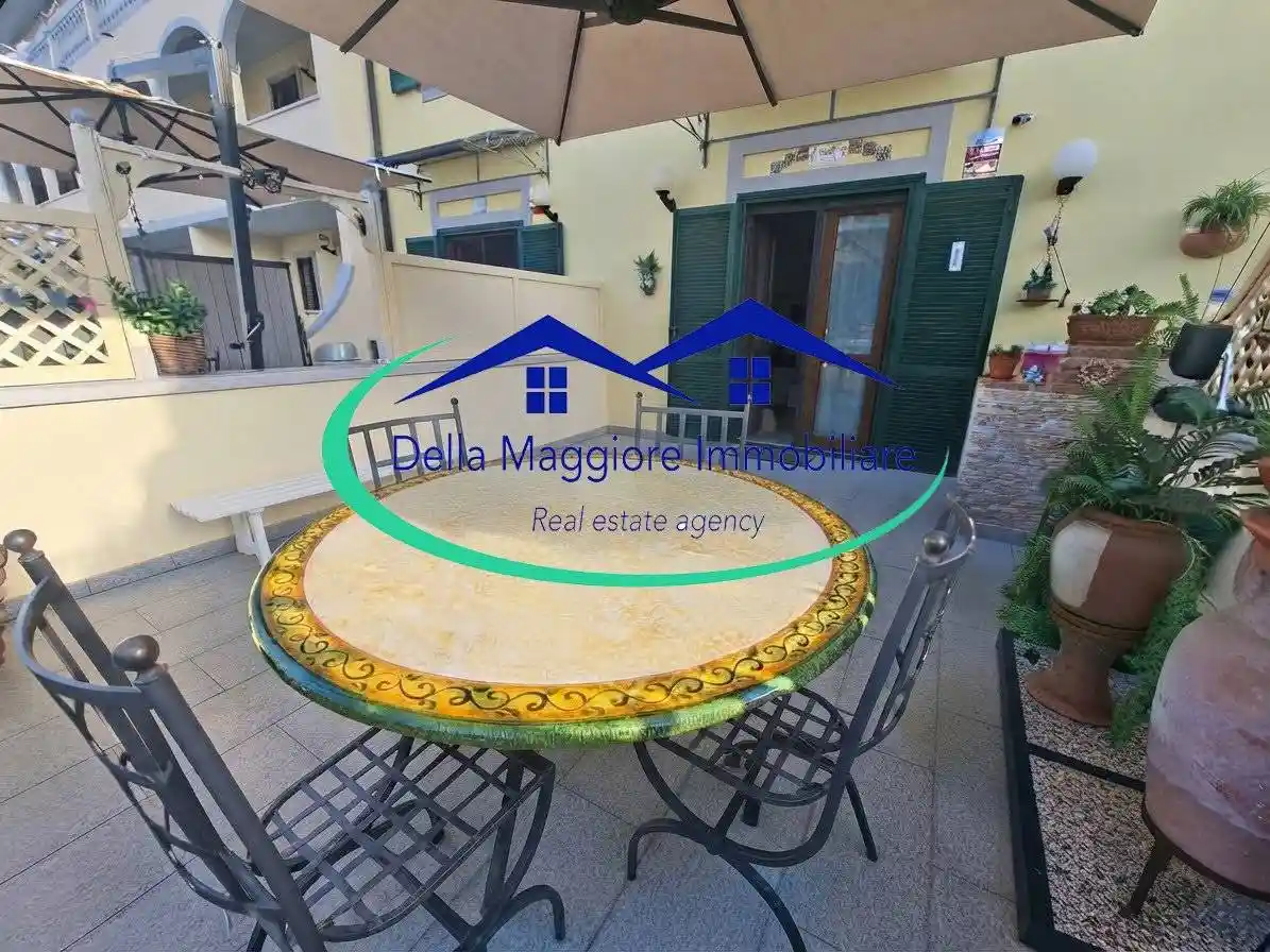 Villa in vendita a Livorno