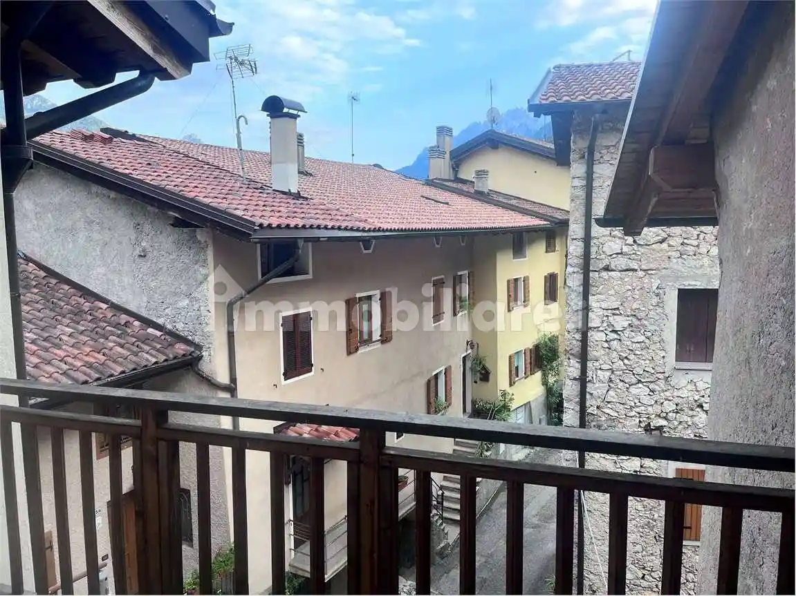 Appartamento in vendita a Vallarsa
