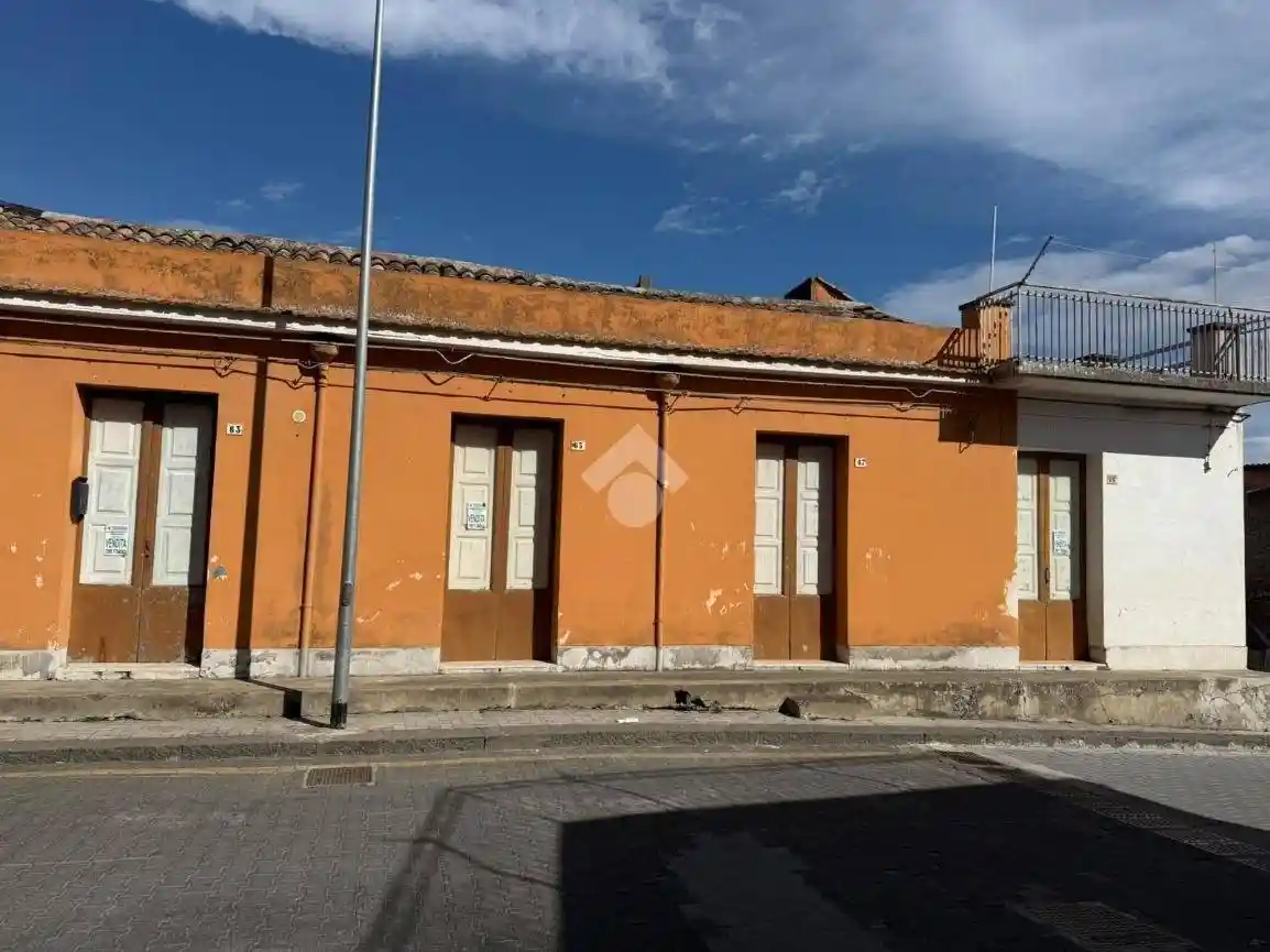 Casa indipendente in vendita a Piedimonte Etneo