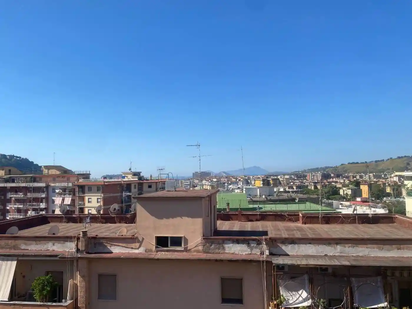 Appartamento in vendita a Napoli