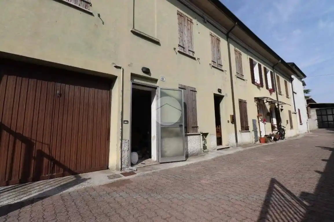 Casa indipendente in vendita a Mantova