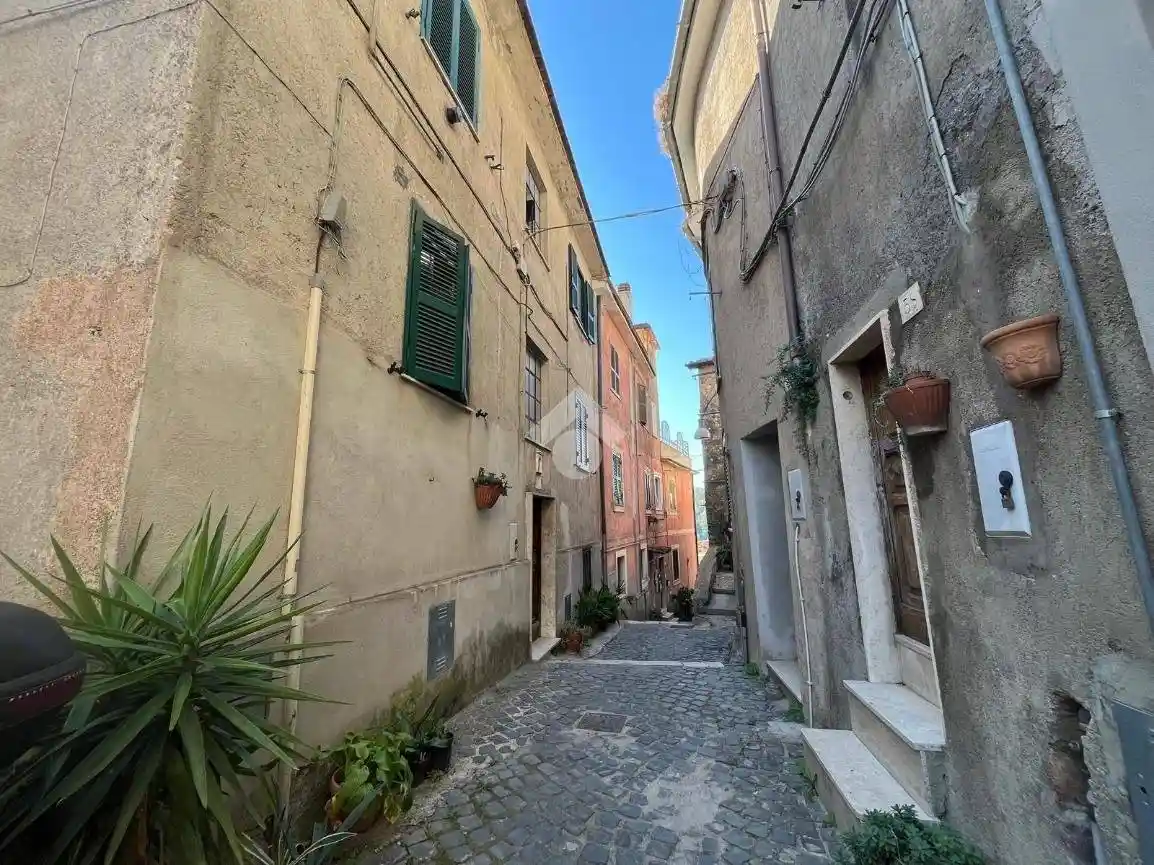 Appartamento in vendita a Subiaco