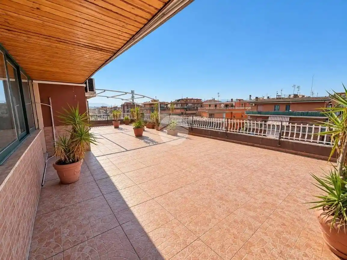 Appartamento in affitto a Roma