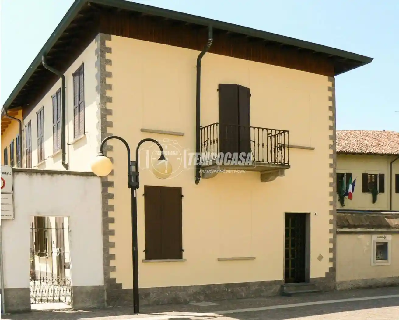 Casa indipendente in vendita a Rosate