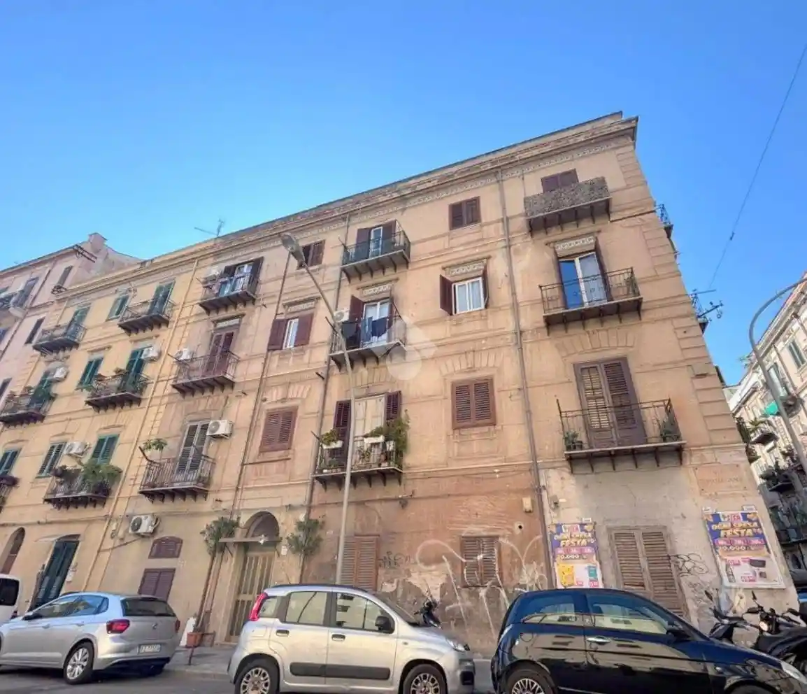 Appartamento in vendita a Palermo