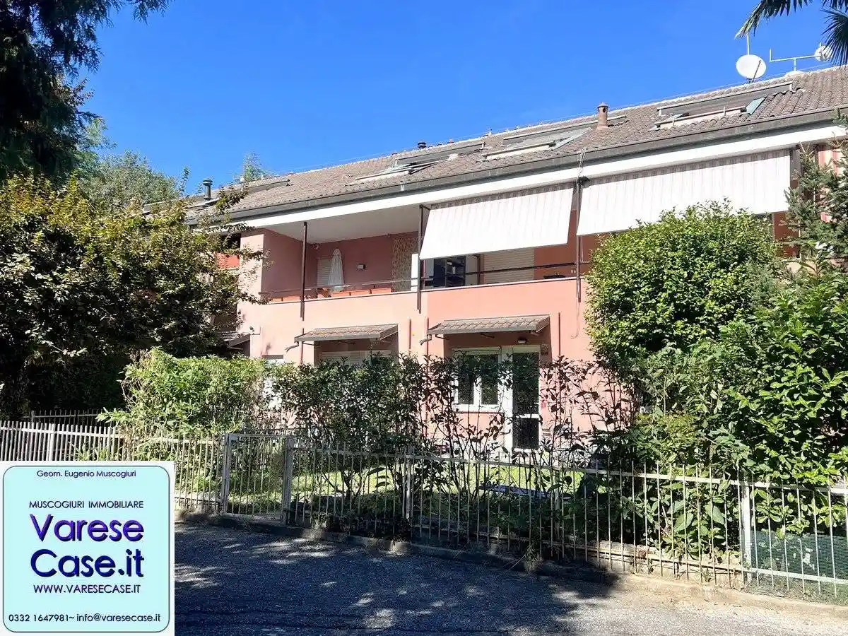 Appartamento in vendita a Ispra