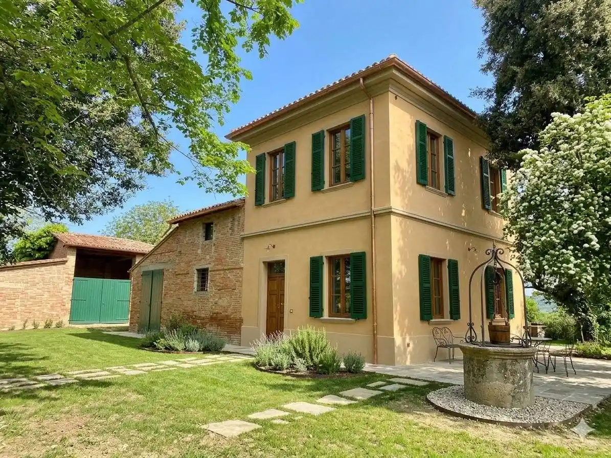 Rustico - Casale in vendita a Forlì