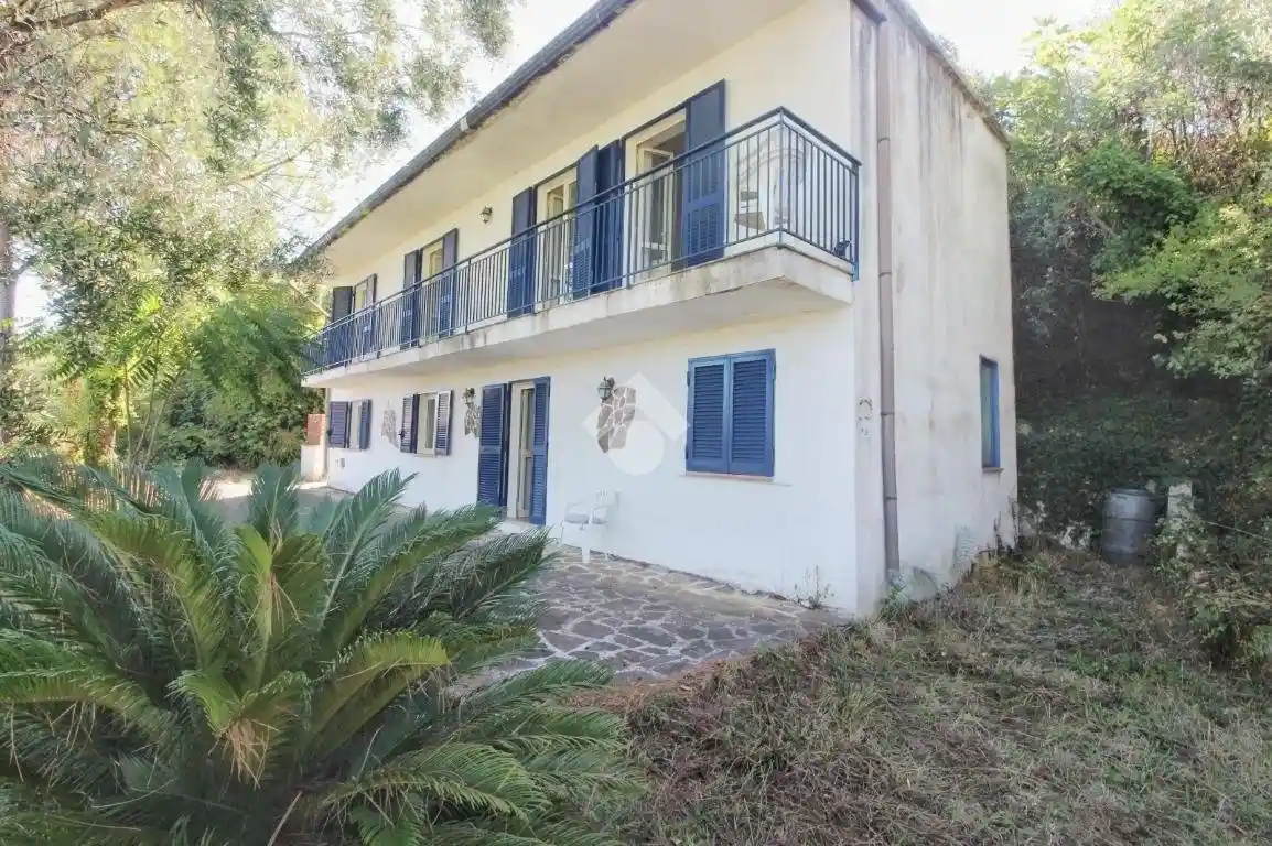 Villa in vendita a Ogliastro Cilento