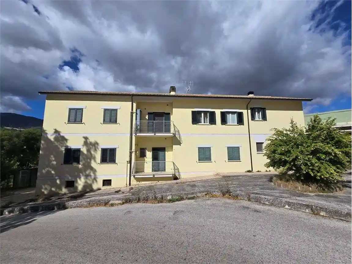 Appartamento in vendita a Popoli
