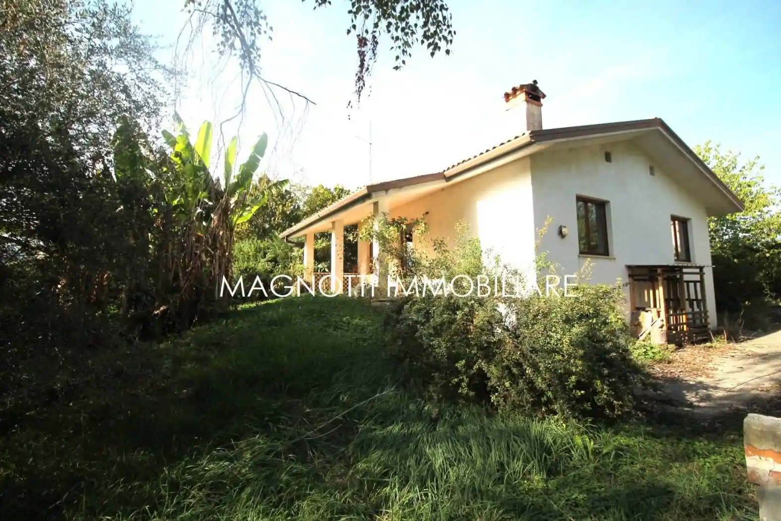 Villa in vendita a Buja