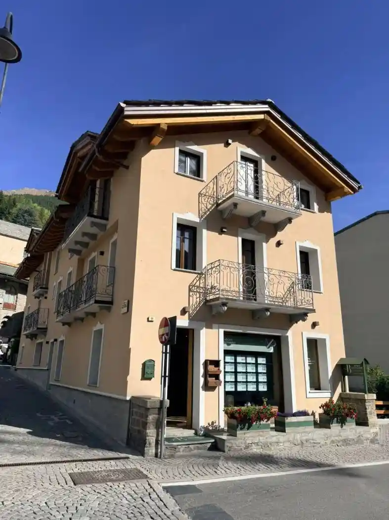 Appartamento in affitto a Courmayeur