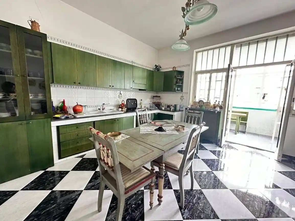 Appartamento in vendita a Palermo