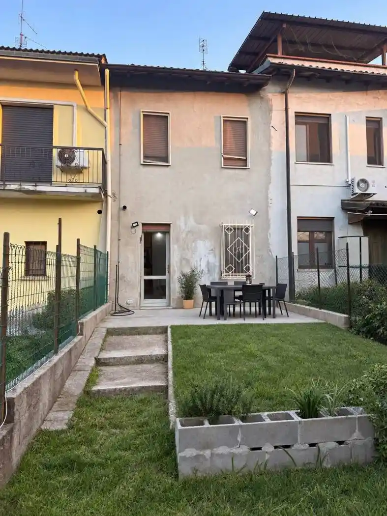 Casa indipendente in vendita a Castiglione d'Adda