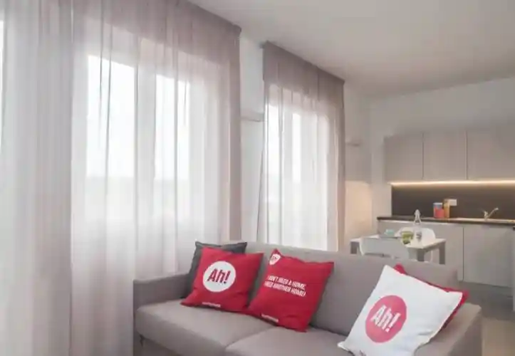 Palazzo - Edificio in affitto a Milano