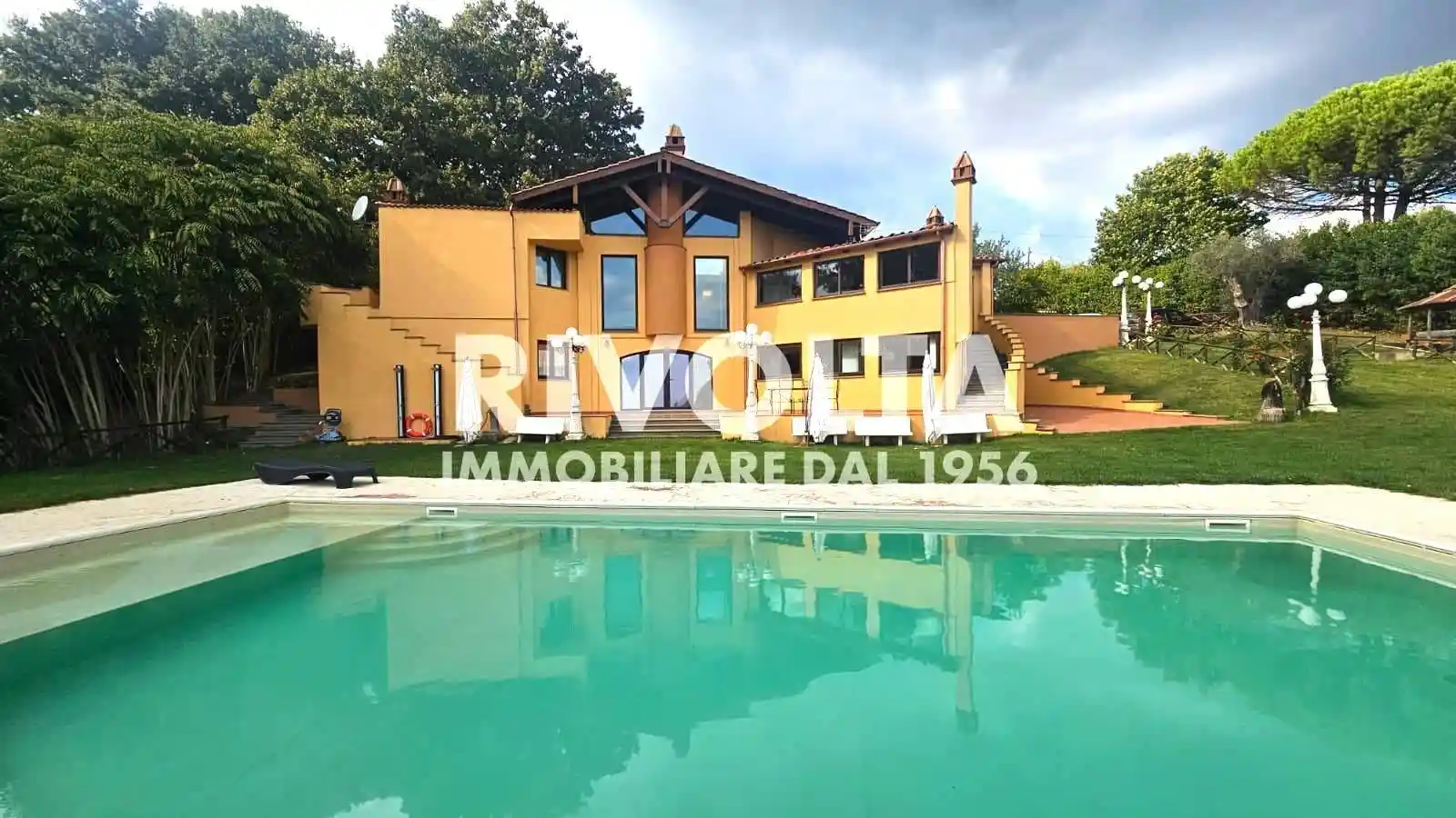 Villa in vendita a Bassano Romano