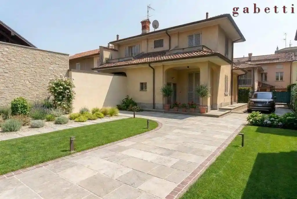 Villa in vendita a Magenta