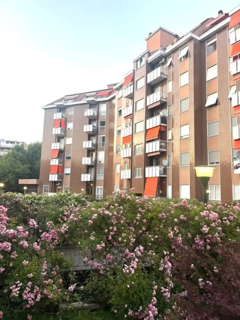 Appartamento in vendita a Cesano Boscone