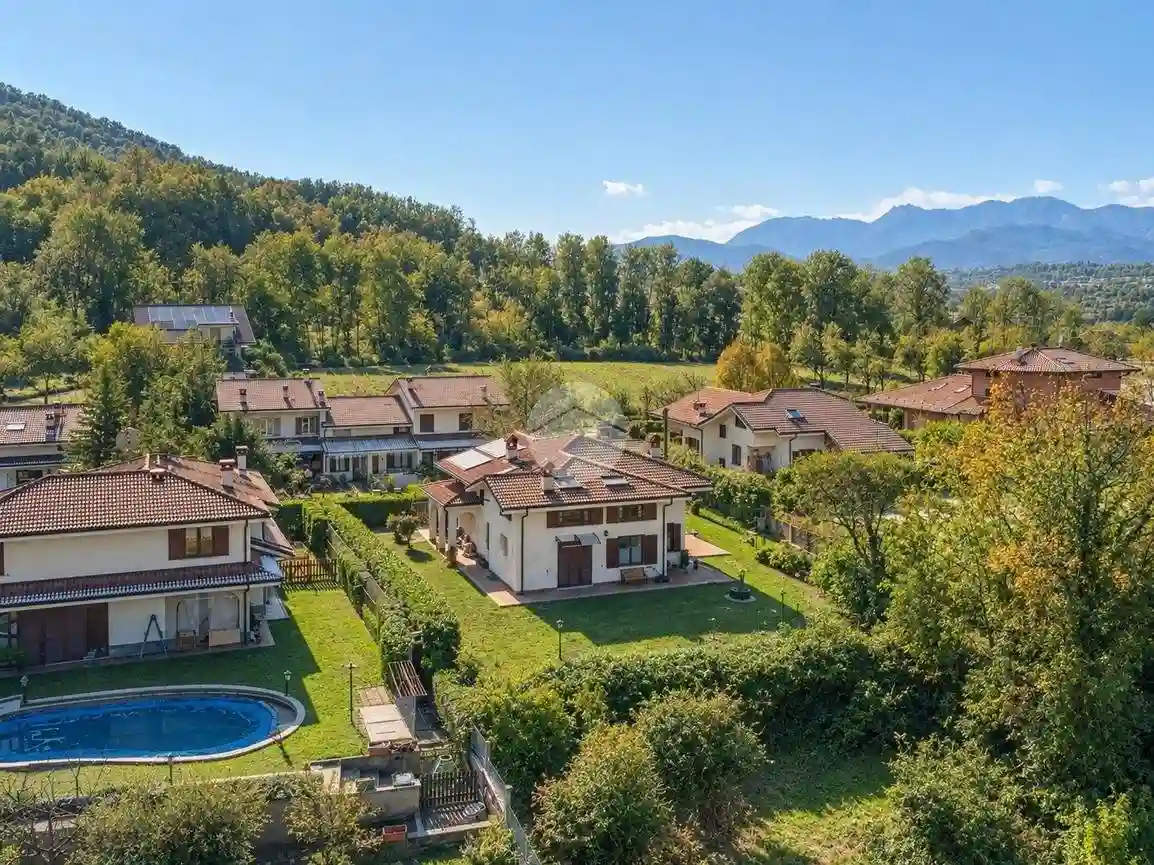 Villa - foto 5