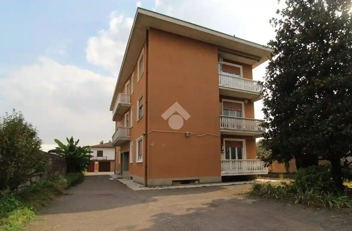 Appartamento in vendita a Rescaldina