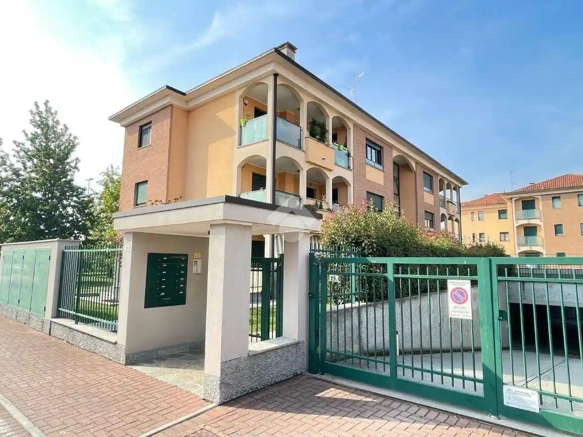 Appartamento in vendita a Villa Cortese