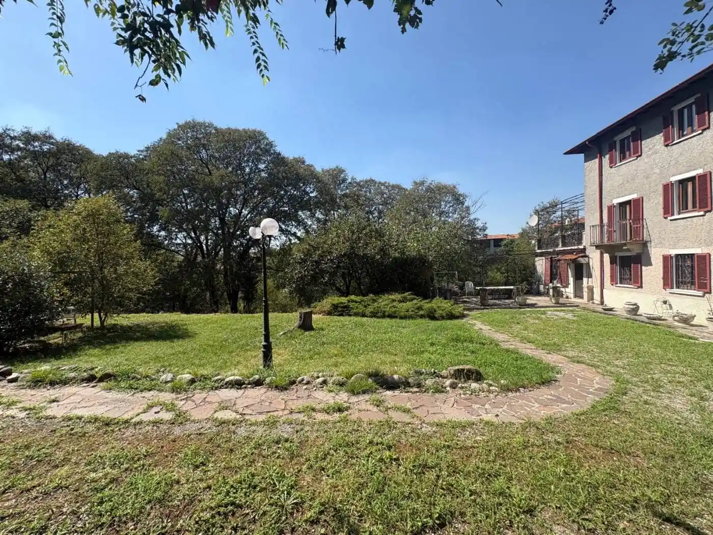 Villa in vendita a Trezzo sull'Adda