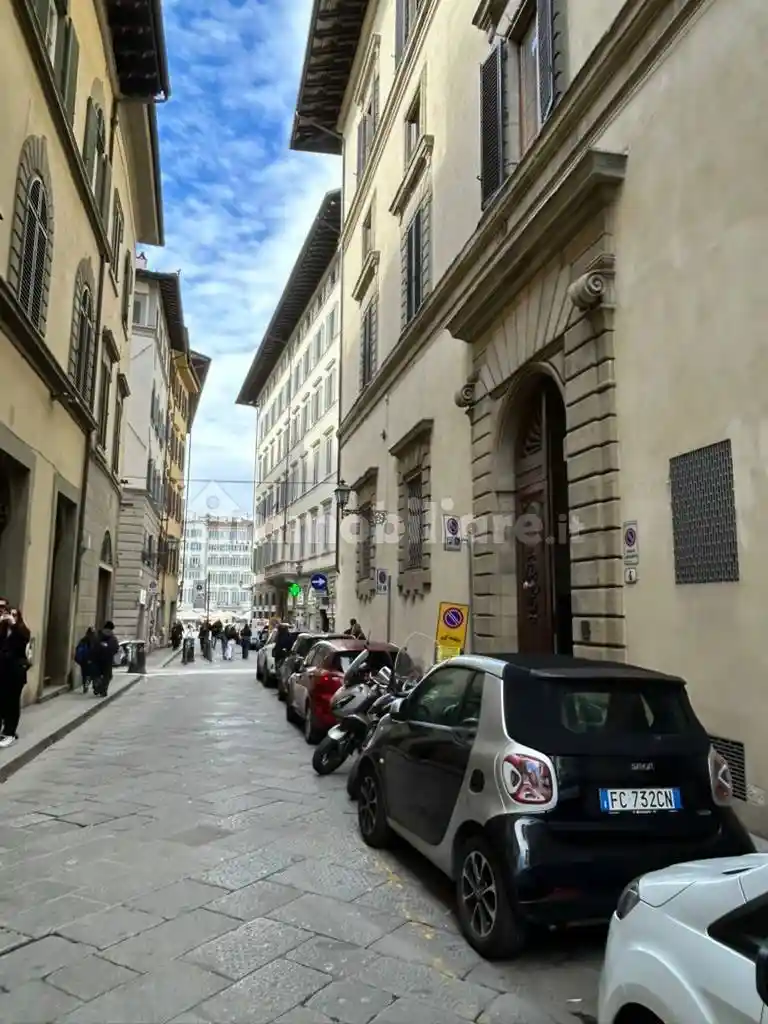 Appartamento in vendita a Firenze