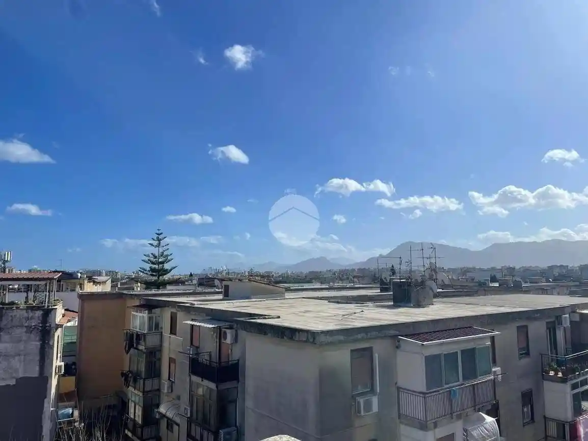 Appartamento in vendita a Palermo