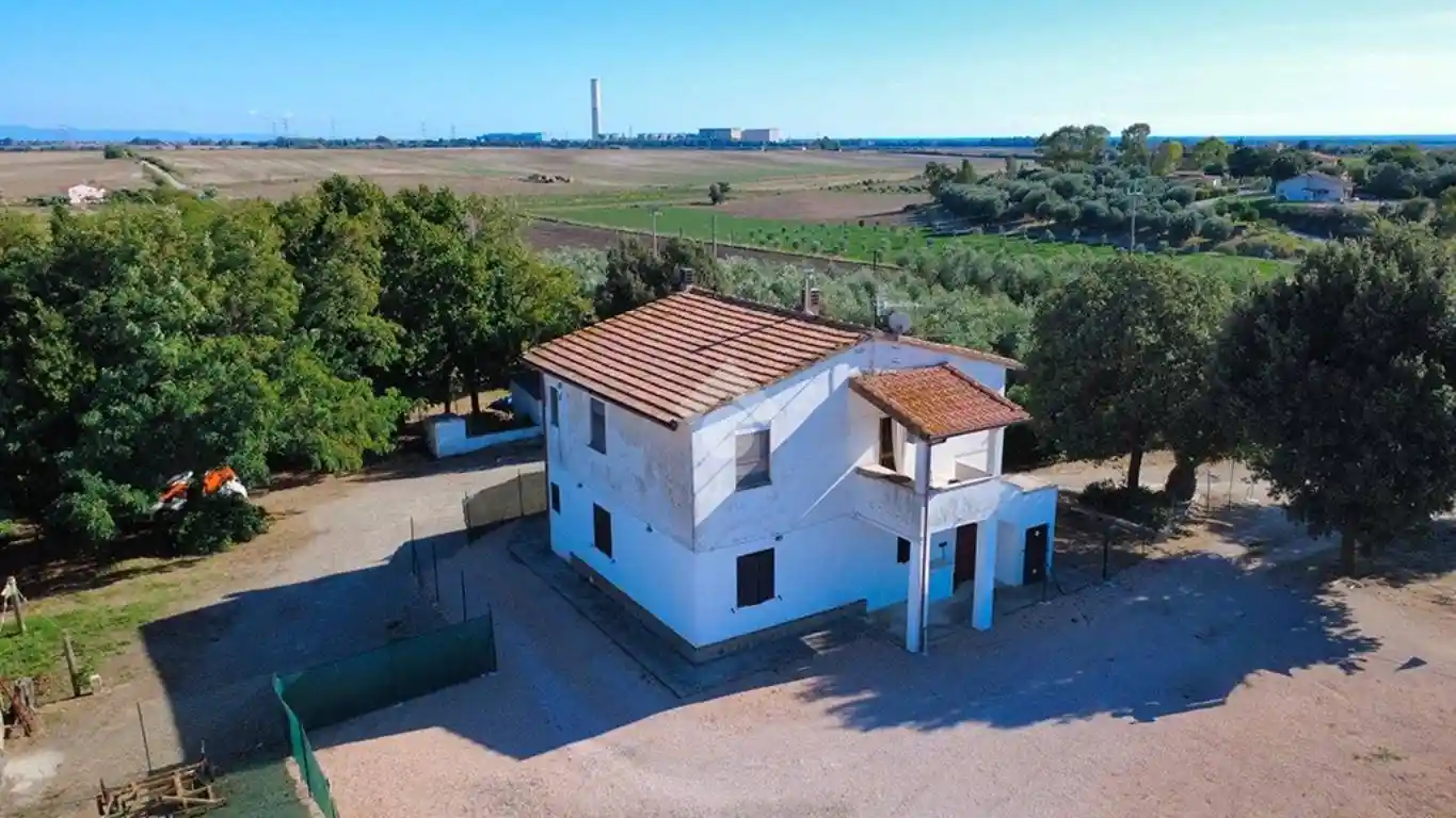 Casa indipendente in affitto a Montalto di Castro