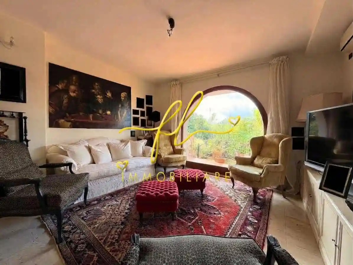 Villa in vendita a Livorno
