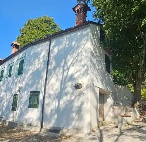 Villa in vendita a Montefiore Conca